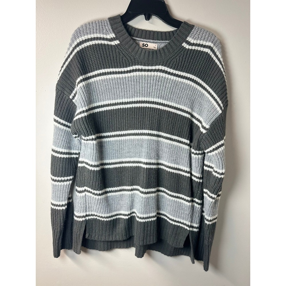 SO Goods for Life | Grey/Blue/WhiteStriped Crewneck Knit Sweater |‎ Size L